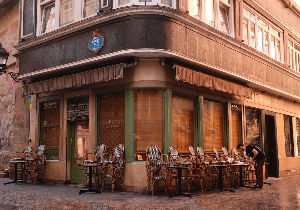 The cafe on the corner of Foundry Row, tables out on the pavement